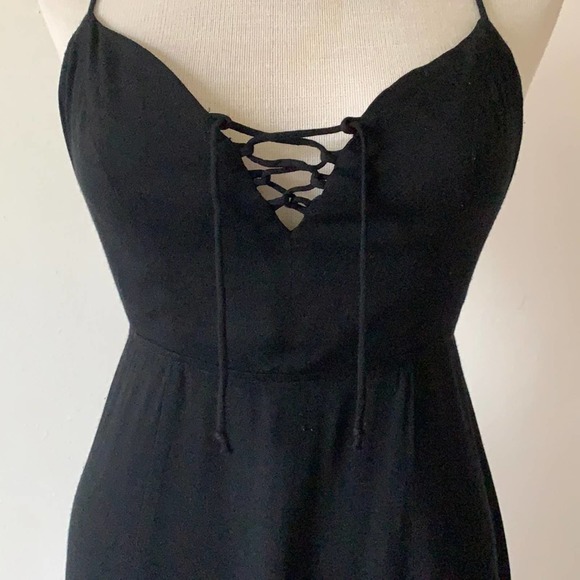 Reformation Dress - Picture 4 of 7